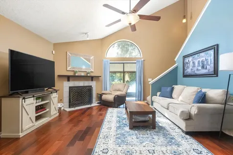 10518 Running Oak Court Jacksonville FL 32246