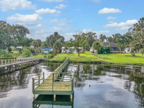 115 Sunset Point Road East Palatka FL 32131-4041