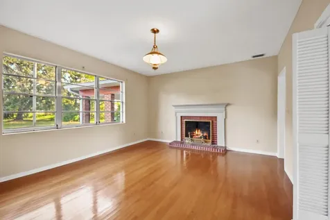 105 W Vivian Drive Hastings FL 32145