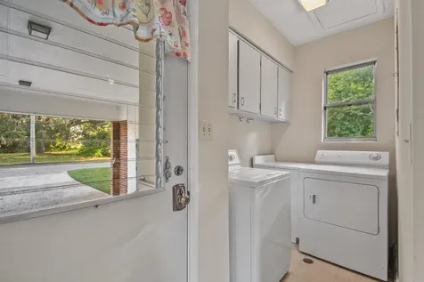 105 W Vivian Drive Hastings FL 32145