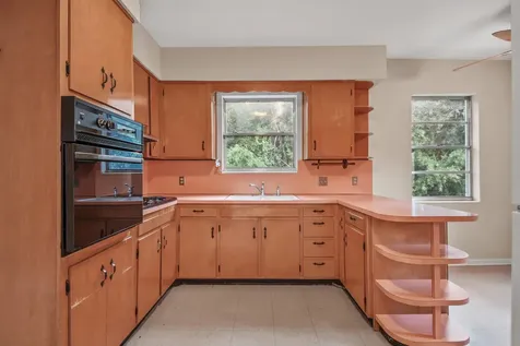 105 W Vivian Drive Hastings FL 32145