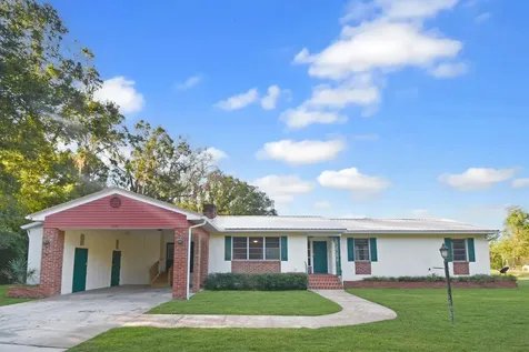 105 W Vivian Drive Hastings FL 32145