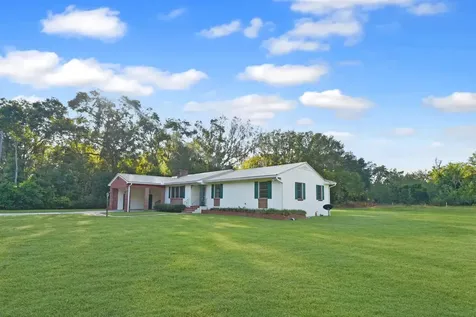 105 W Vivian Drive Hastings FL 32145