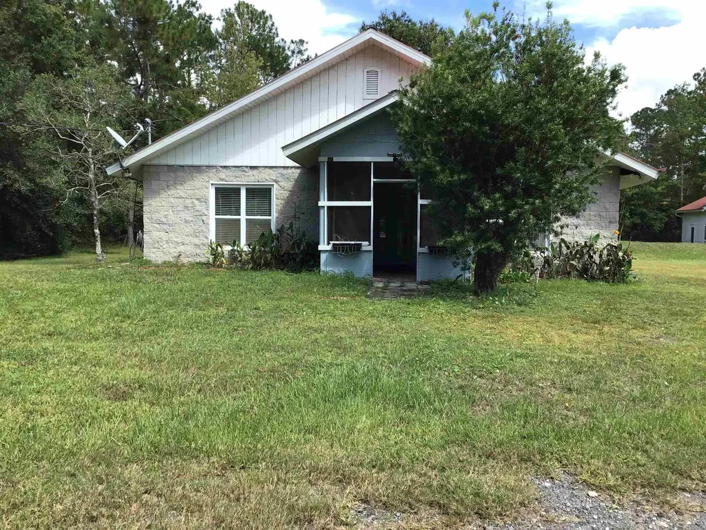 9620 Dillon Avenue Hastings FL 32145