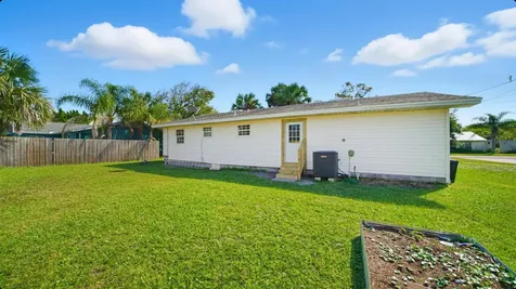 118 13th Street St Augustine FL 32080