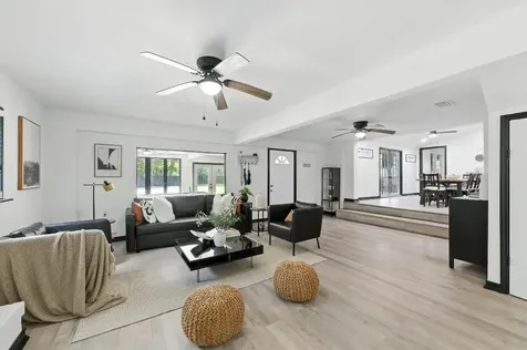 1637 Starratt Road Jacksonville FL 32226