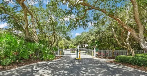 123 Whispering Oaks Circle St Augustine FL 32080