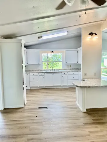 23670 NE 154th Place Salt Springs FL 34471