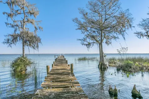 105 Union Avenue Crescent City FL 32112