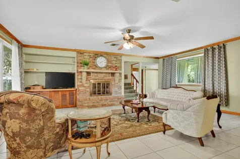 105 Union Avenue Crescent City FL 32112