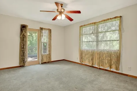 105 Union Avenue Crescent City FL 32112