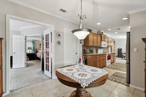 135 Lake Como Drive Pomona Park FL 32181