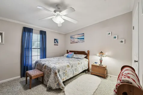 135 Lake Como Drive Pomona Park FL 32181