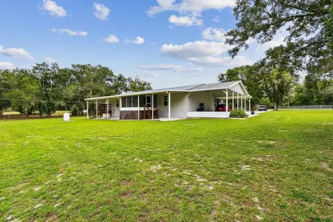 135 Lake Como Drive Pomona Park FL 32181