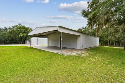 135 Lake Como Drive Pomona Park FL 32181