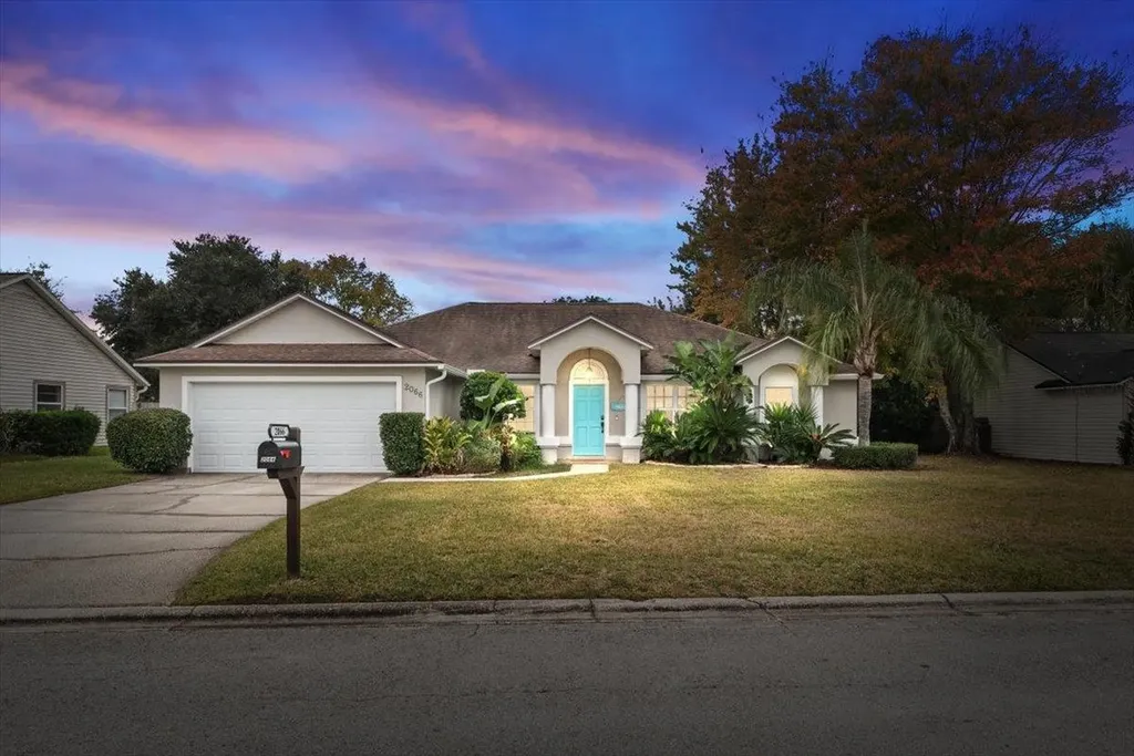 2066 E Forest Gate Drive Jacksonville FL 32246