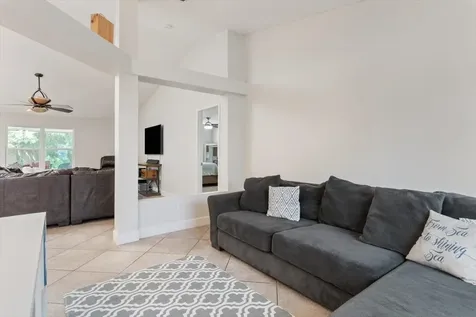 2066 E Forest Gate Drive Jacksonville FL 32246