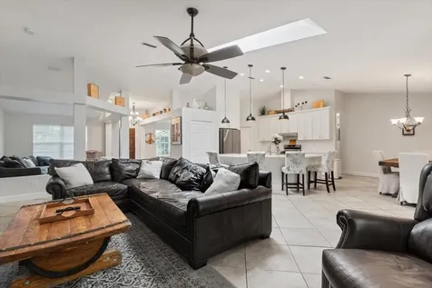 2066 E Forest Gate Drive Jacksonville FL 32246