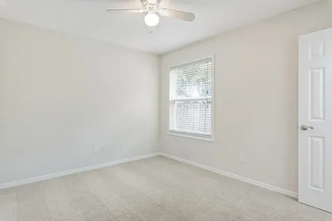 2066 E Forest Gate Drive Jacksonville FL 32246