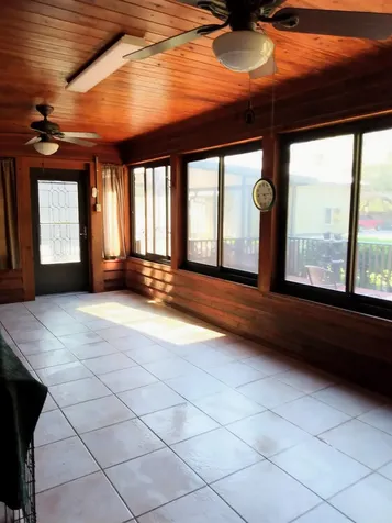 124 Neal Road Hawthorne FL 32640