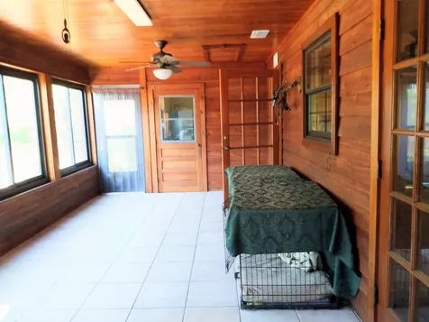 124 Neal Road Hawthorne FL 32640