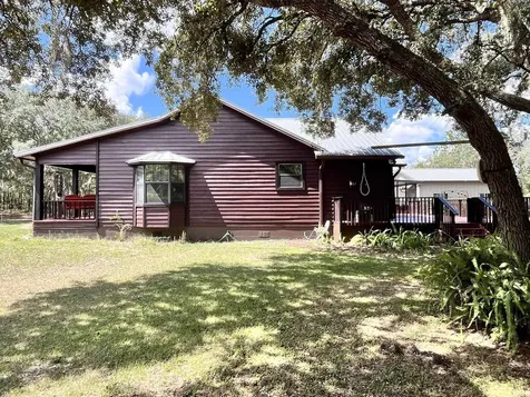 124 Neal Road Hawthorne FL 32640