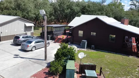 124 Neal Road Hawthorne FL 32640