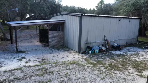 124 Neal Road Hawthorne FL 32640