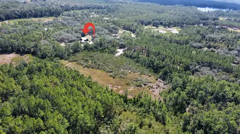 124 Neal Road Hawthorne FL 32640