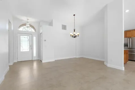6 Crossleaf Court E Palm Coast FL 32137