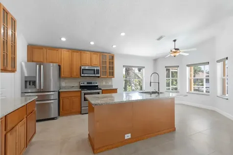6 Crossleaf Court E Palm Coast FL 32137
