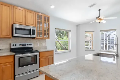 6 Crossleaf Court E Palm Coast FL 32137