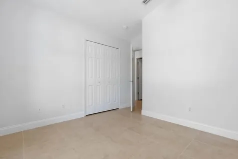 6 Crossleaf Court E Palm Coast FL 32137