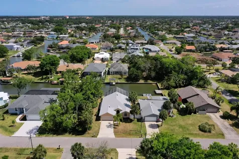 6 Crossleaf Court E Palm Coast FL 32137
