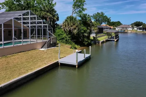 6 Crossleaf Court E Palm Coast FL 32137
