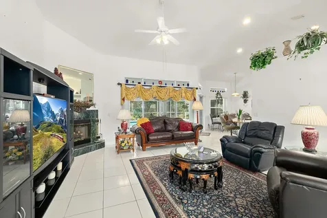 47 Kathleen Trail Palm Coast FL 32164