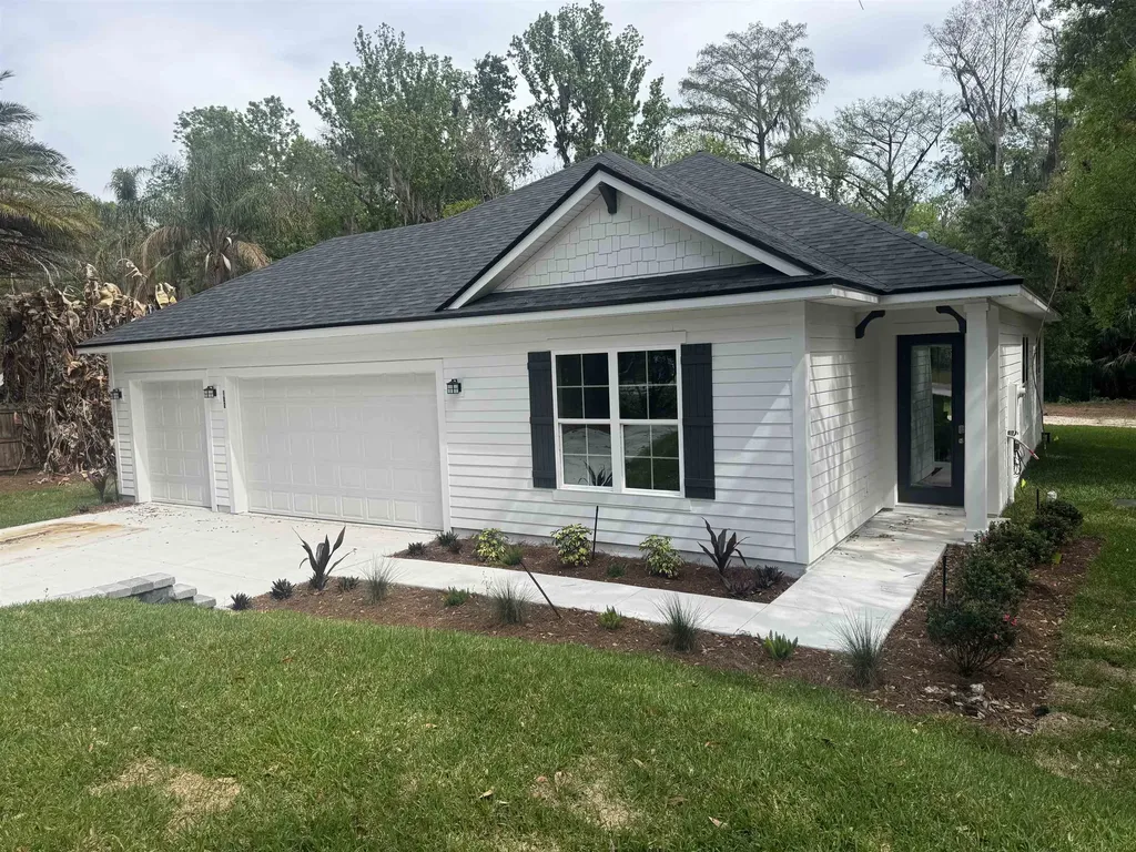 102 Orange Tree Road East Palatka FL 32131