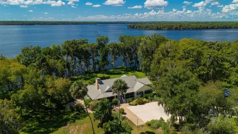 141 Wooten Road Crescent City FL 32112