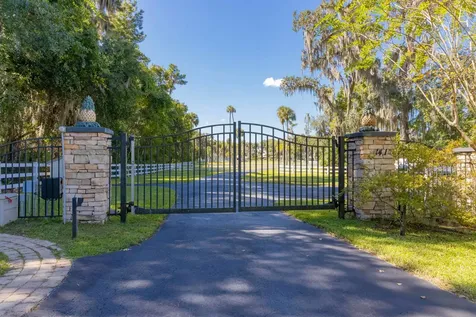 141 Wooten Road Crescent City FL 32112