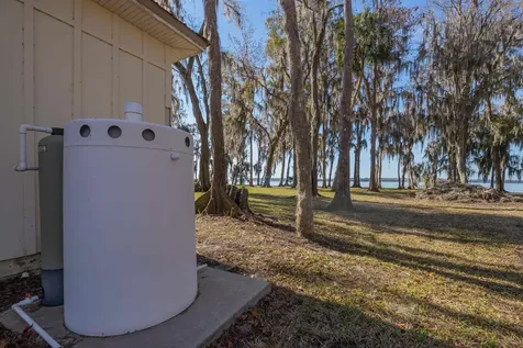 141 Wooten Road Crescent City FL 32112