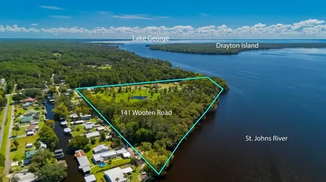 141 Wooten Road Crescent City FL 32112