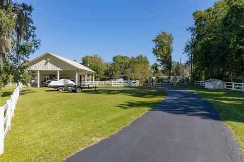 141 Wooten Road Crescent City FL 32112