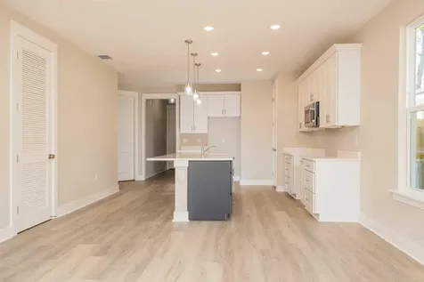 524 N Cypress Avenue Green Cove Springs FL 32043