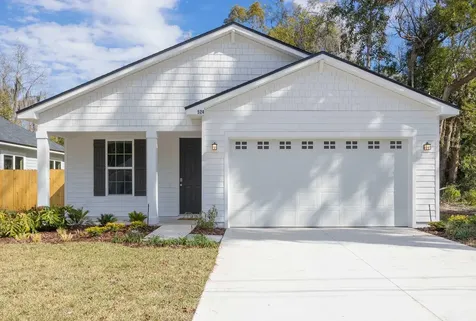 524 N Cypress Avenue Green Cove Springs FL 32043