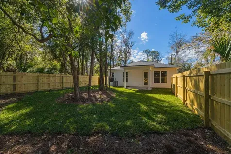 524 N Cypress Avenue Green Cove Springs FL 32043