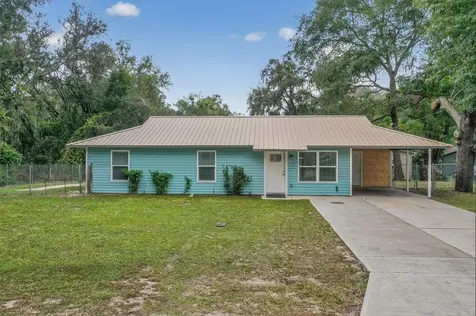4510 W Madison Street Palatka FL 32177