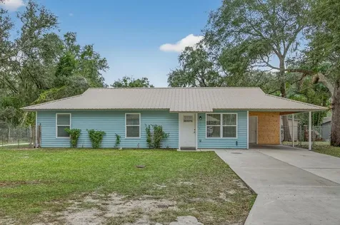 4510 W Madison Street Palatka FL 32177