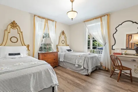 16 Locust Street St Augustine FL 32084