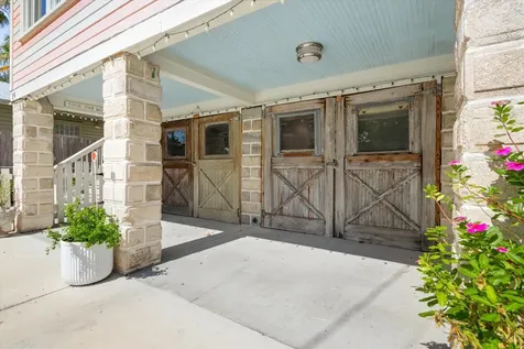 16 Locust Street St Augustine FL 32084