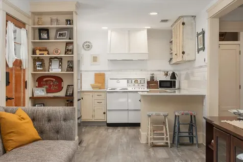 16 Locust Street St Augustine FL 32084